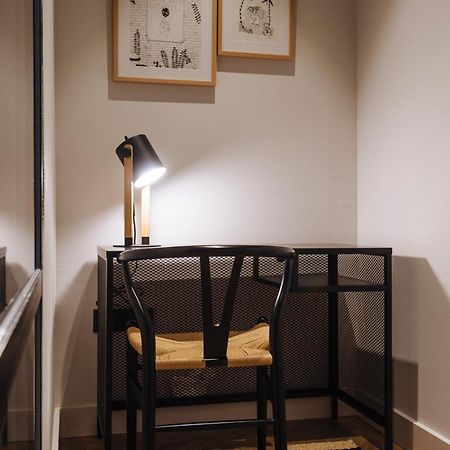 R26 Suites Sevilla Ruang foto