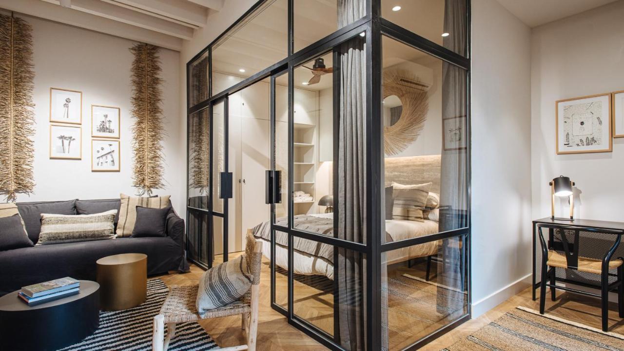 R26 Suites Sevilla Bagian luar foto