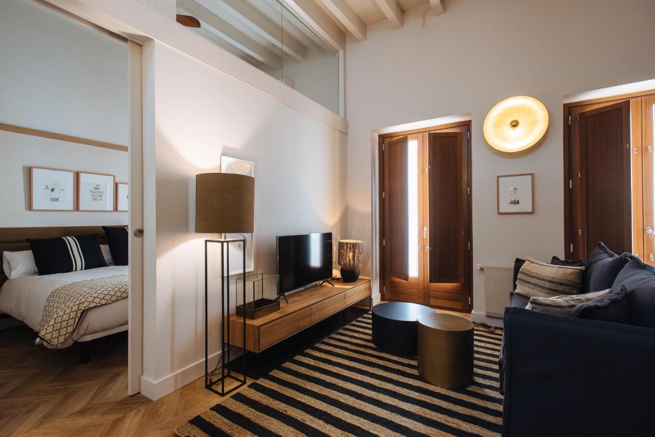 R26 Suites Sevilla Ruang foto