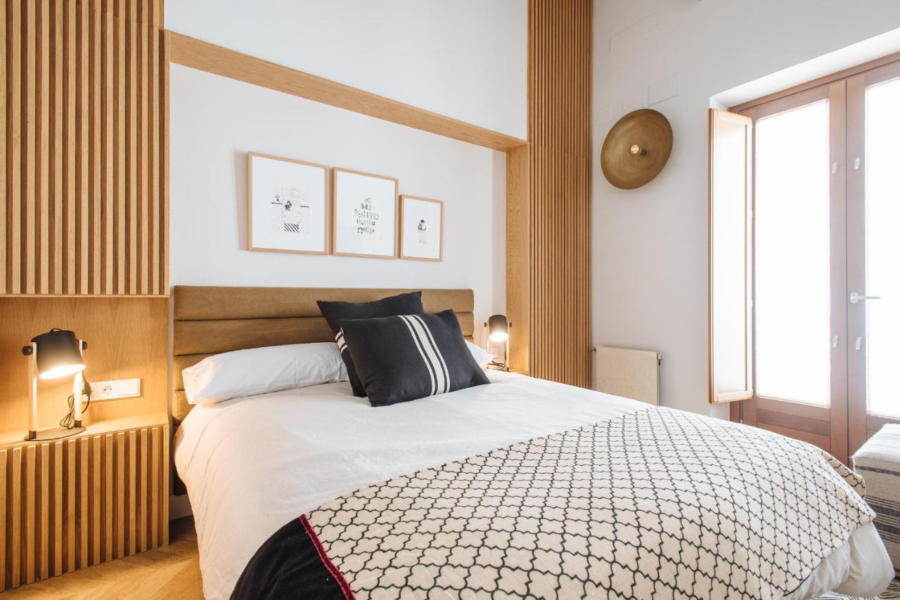 R26 Suites Sevilla Ruang foto